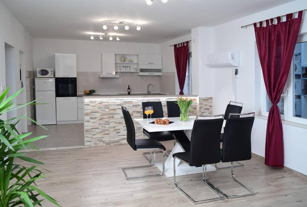 Apartman Sea Esta *