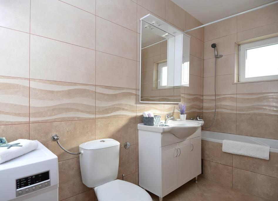 Sea Esta Apartman *